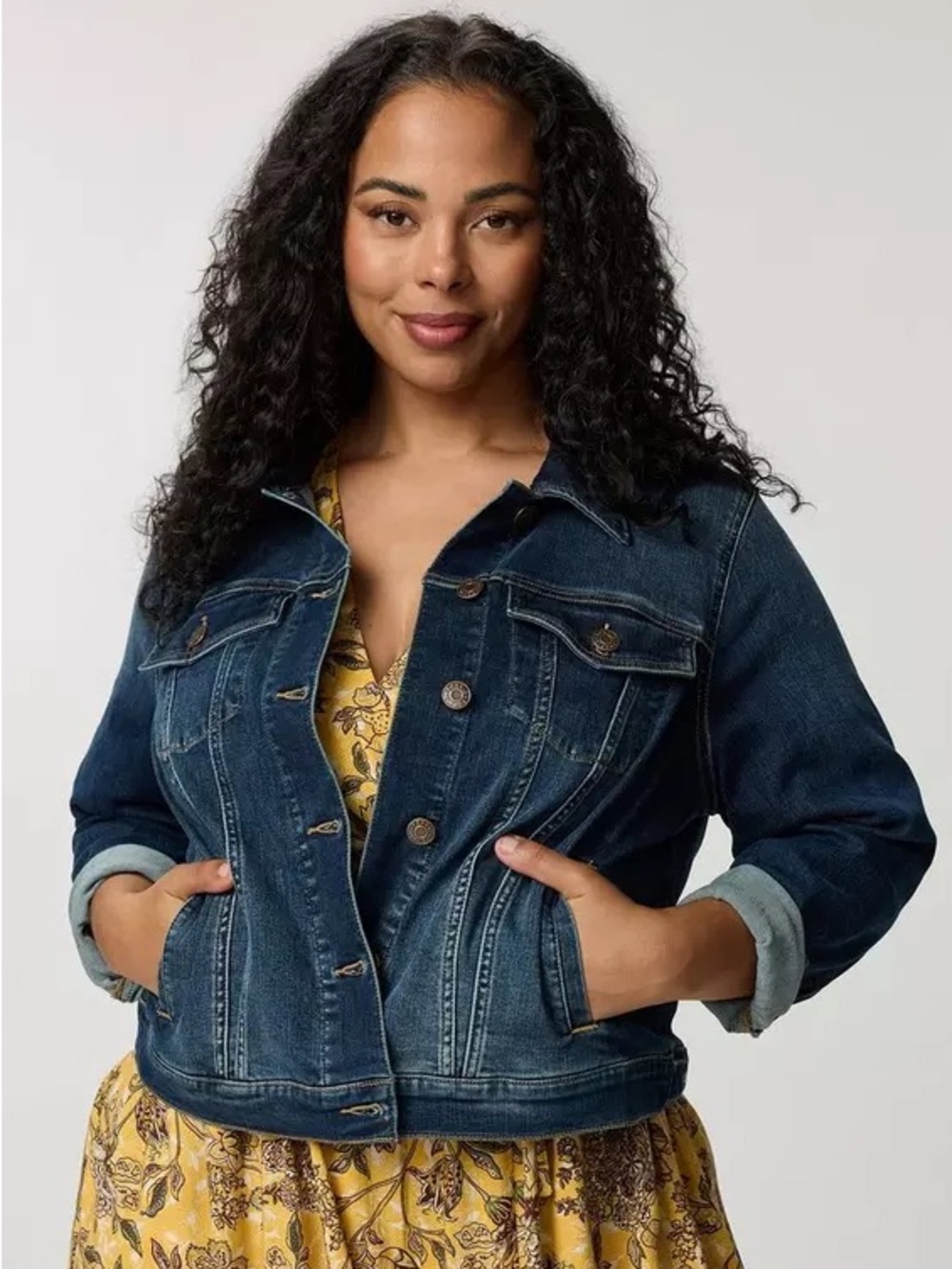 Torrid Modern Denim Trucker Jacket size 2 18/20 new